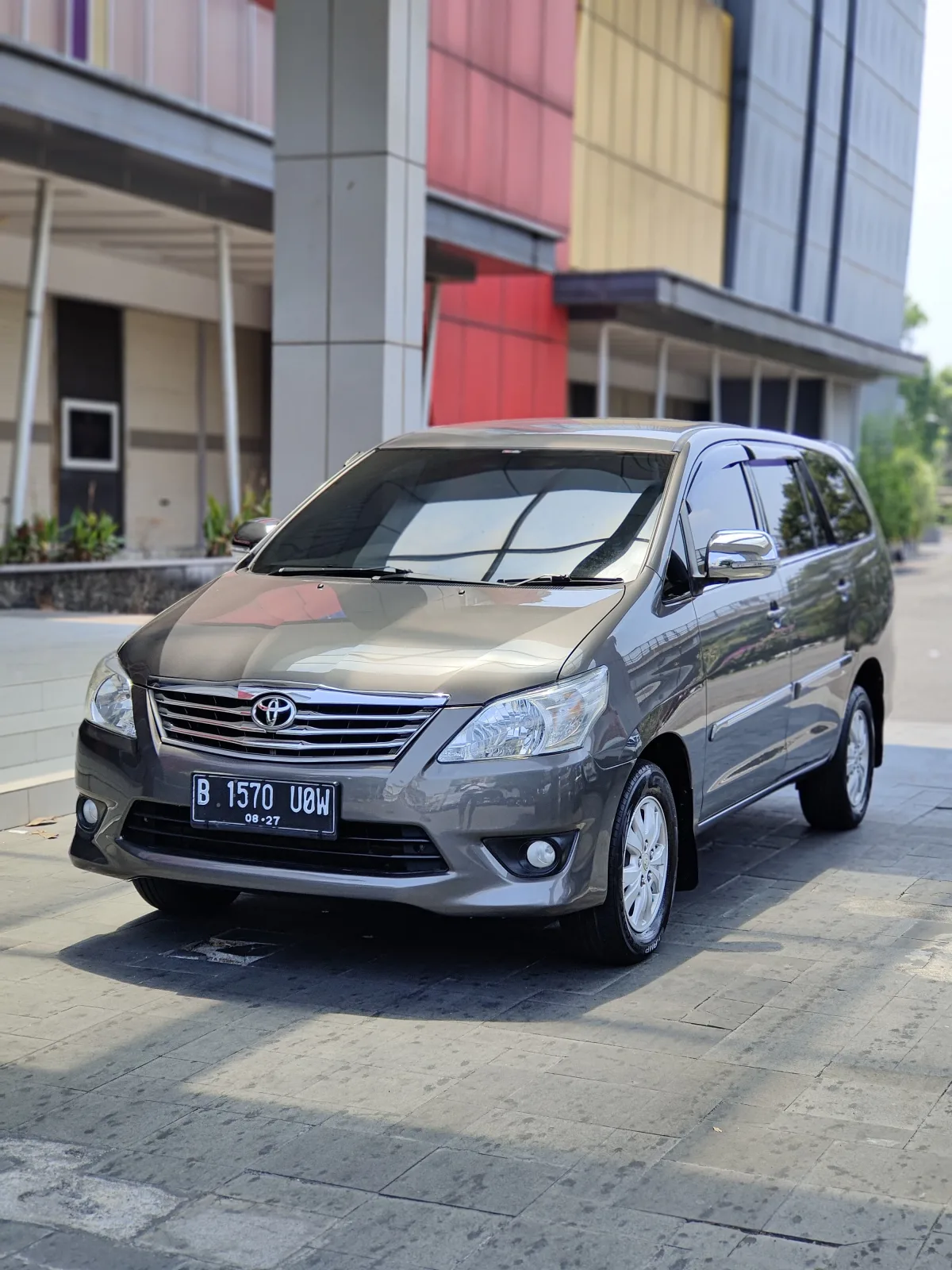 Toyota Kijang Innova 2.5 G